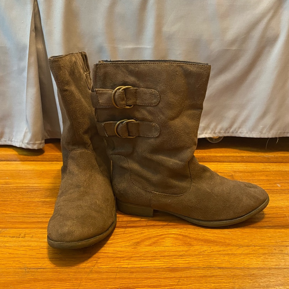 Fall boots